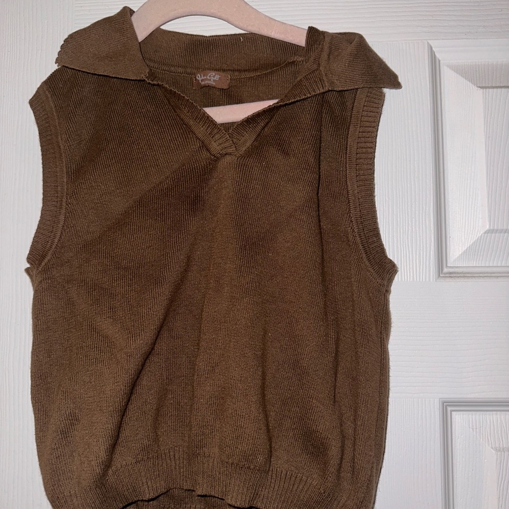 XS Brown Sweater Vest